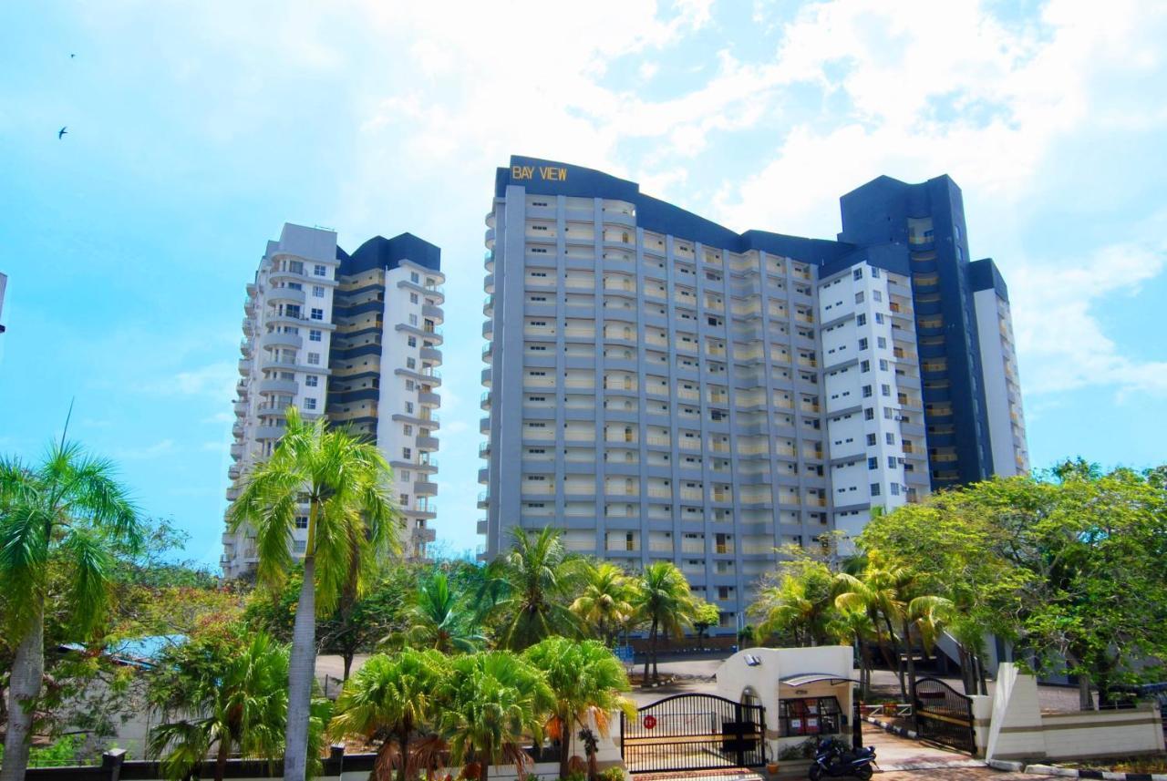 Maya Apartment Bay View Villas Петалинг Джая Екстериор снимка