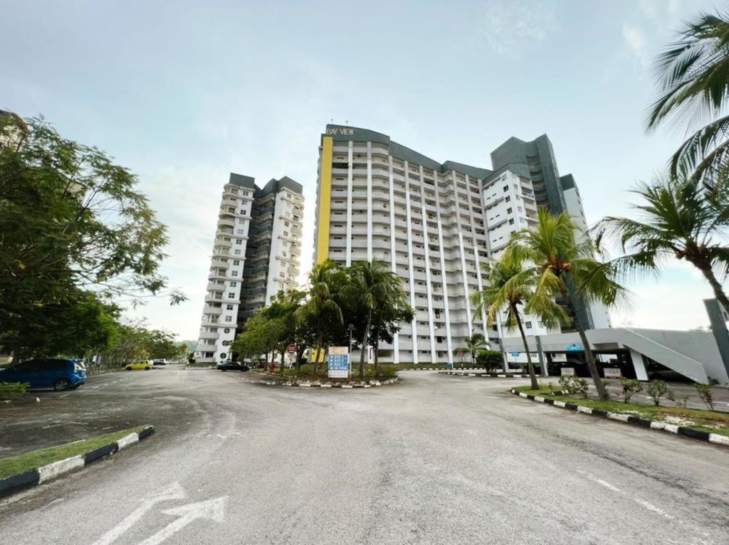 Maya Apartment Bay View Villas Петалинг Джая Екстериор снимка