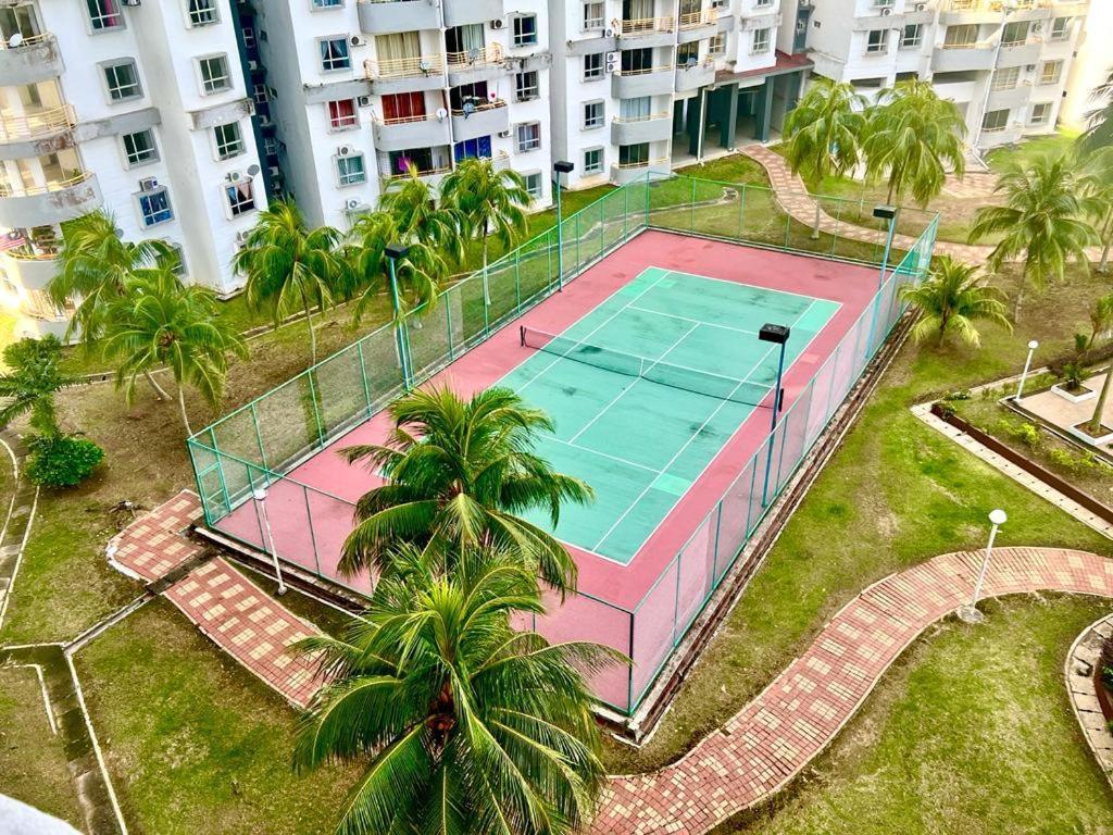 Maya Apartment Bay View Villas Петалинг Джая Екстериор снимка